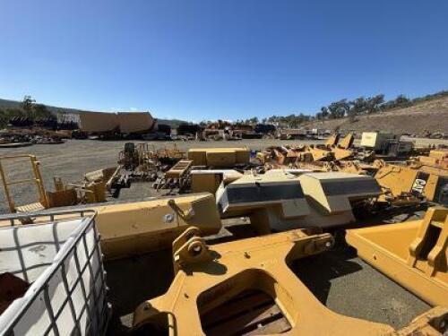4 X FUEL TANKS